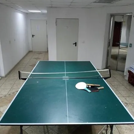 Edelweiss Aparthotel, 32 Lägenhetshotell