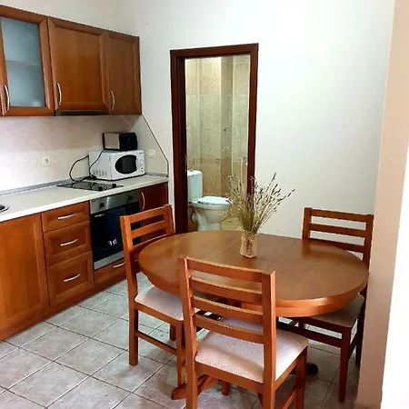 Edelweiss Aparthotel, 32 Lägenhetshotell Bansko